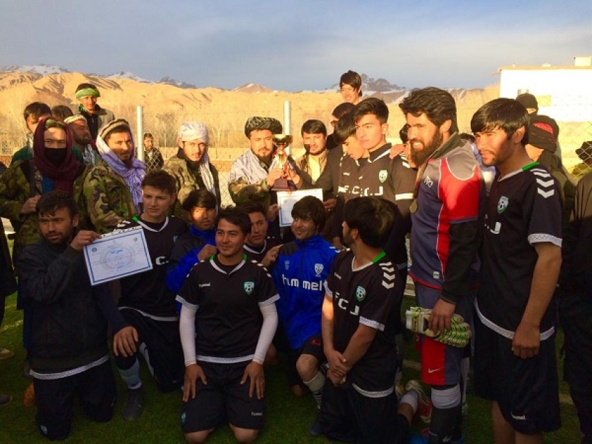 مسابقات جام زمستانی فوتبال در بامیان با پیروزی «تیم جاویدان» پایان یافت